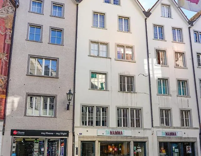 Apartamento Charmante Zentrale 2.5 Zimmer Maisonette Cuera